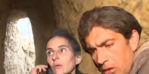 Το ζευγάρι που ζούσε μέσα σε λαγούμι στην Κορινθία