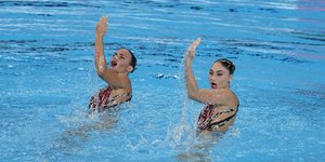 Σοφία Μαλκογεώργου και Ευαγγελία Πλατανιώτη