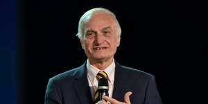 Μανώλης Μαυρομμάτης