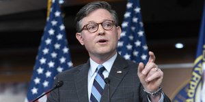 Ο Ρεπουμπλικάνος πρόεδρος της Βουλής των Αντιπροσώπων Μάικ Τζόνσον 