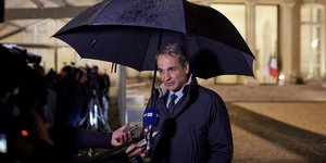 Δηλώσεις Μητσοτάκη μετά τη διάσκεψη Μακρόν στο Παρίσι 