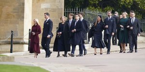 Η οικογένεια του τέως βασιλιά Κωνσταντίνου στην επιμνημόσυνη δέηση στο κάστρο Γουίνδσορ