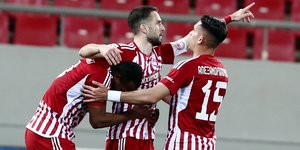 Να πανηγυρίσουν κόντρα στη Φερεντσβάρος θέλουν απόψε οι παίκτες του Ολυμπιακού