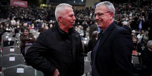 Ο Πάνος Ρήγας (δεξιά) με τον Ευ. Αποστολάκη (αριστερά) θα είναι ο πρόεδρος του Συνεδρίου του ΣΥΡΙΖΑ