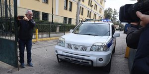 Ελεύθεροι οι δύο ΟΥΚάδες