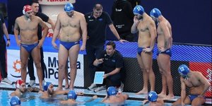 Την είσοδό τους στην τετράδα του Παγκοσμίου Πρωταθλήματος διεκδικούν οι Έλληνες πολίστες