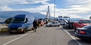 Στη Γέφυρα Ρίου Αντιρρίου οι αγρότες