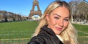 Η TikToker Τάιλα Μάντισον στον Πύργο του Αϊφελ