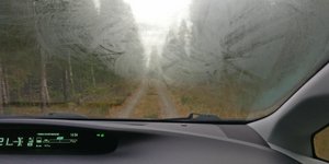 Θολωμένο παρμπρίζ στο αυτοκίνητο