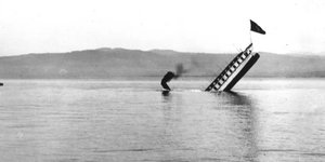 Η στιγμή της βύθισης του ατμόπλοιου Saentis, το 1933