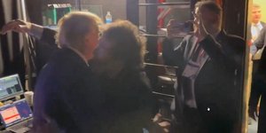 O πρώην πρόεδρος των ΗΠΑ, Ντόναλντ Τραμπ και ο θαυμαστής του, πρόεδρος της Αργεντινής, Χαβιέρ Μιλέι
