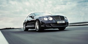 Bentley με ουκρανικές πινακίδες