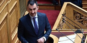 βουλη χαριτσης