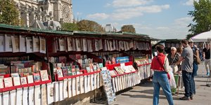 υπαιθριο βιβλιοπωλειο 