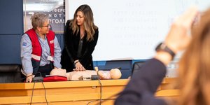 Σοφία Ζαχαράκη: Σεμινάριο πρώτων βοηθειών για βρέφη και νήπια στις «Νταντάδες της Γειτονιάς», στο Ναύπλιο