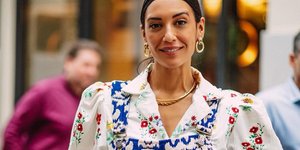 H Ευγενία Σαμαρά δείχνει τους κοιλιακούς της 