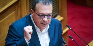 Ο Σωκράτης Φάμελλος στη Βουλή