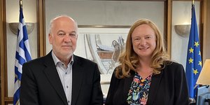 O Γιώργος Φλωρίδης και η πρέσβης της Αυστραλίας