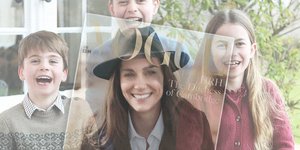 Θεωρίες συνωμοσίς για Κέιτ Μίντλετον -Είναι παλιά από εξώφυλλο της Vogue, λένε