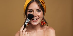 Τα καλύτερα foundation με δείκτη προστασίας SPF - Δοκιμάσαμε και καταλήξαμε στο top10