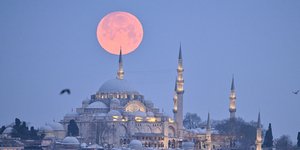 Η Πανσέληνος Μαρτίου 2024 στην Κωνσταντινούπολη