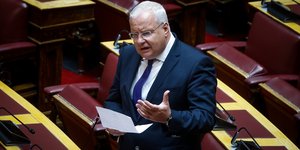 Ιλχάν Αχμέτ