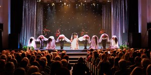 υποκλιση ηθοποιοι