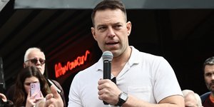 Κασσελάκης από Θήβα: Είμαι υπερήφανος για τη χώρα μου, αλλά όχι για όλα όσα συμβαίνουν στη χώρα μου