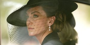 Η μυστηριώδης επέμβαση της Κέιτ Μίντλετον: Πάσχει από τη νόσο του Crohn;- Οι ενδείξεις που πυροδοτούν τις φήμες