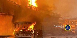 φωτια καμενο αυτοκινητο 