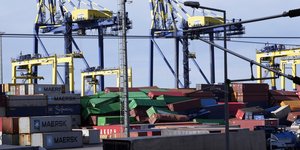 κοντεινερ λιμανι 