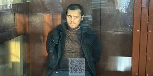 Ενας εκ των κρατουμένων στη Μόσχα