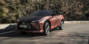 Lexus RZ