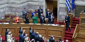 Μητσοτάκης στη Βουλή