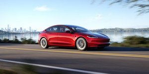 Tesla Model 3 Performance