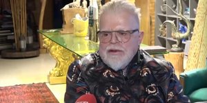 Ο Νίκος Αποστολόπουλος αποκάλυψε ότι ετοιμάζεται να παντρευτεί τον σύντροφό του το καλοκαίρι