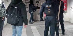 Βίντεο από την αστυνομική επιχείρηση στην Πανεπιστημιούπολη στου Ζωγράφου