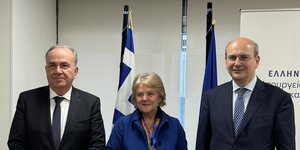 Χατζηδάκης, Φερέιρα και Παπαθανάσης