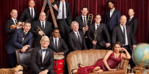 PINK MARTINI