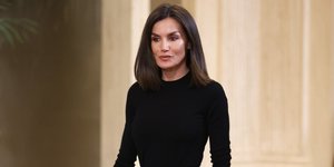 Τι συμβαίνει με τη βασίλισσα Λετίθια; Η τελευταία της εμφάνιση επιβεβαιώνει μια ριζική και σκόπιμη αλλαγή στο στιλ της