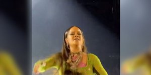 Η Ριάνα στον γάμο του πλουσιότερου Ινδού