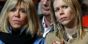 Η Μπριζίτ Μακρόν και η κόρη της Τιφαίν