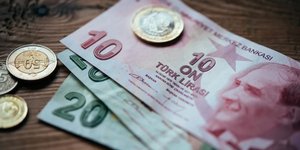 Τουρκική λίρα -Φωτογραφία: Shutterstock