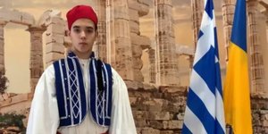 τσολιαδακι σημαιες ακροπολη