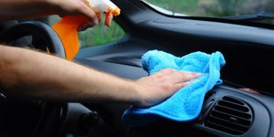 Καθαρισμός αυτοκινήτου