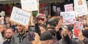 Διαδήλωση ισλαμιστών στο Αμβούργο της Γερμανίας