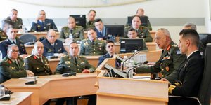 Από την επίσκεψη του Δημήτρη Χούπη στη σχολή Εθνικής Άμυνας