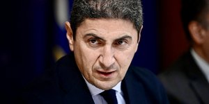 Λευτέρης Αυγενακης