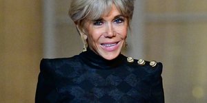 Μπριζίτ Μακρόν: Η πρώτη κυρία της Γαλλίας σε ρόλο έκπληξη στο Emily in Paris