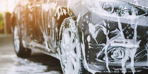 Πλύσιμο αυτοκινήτου 